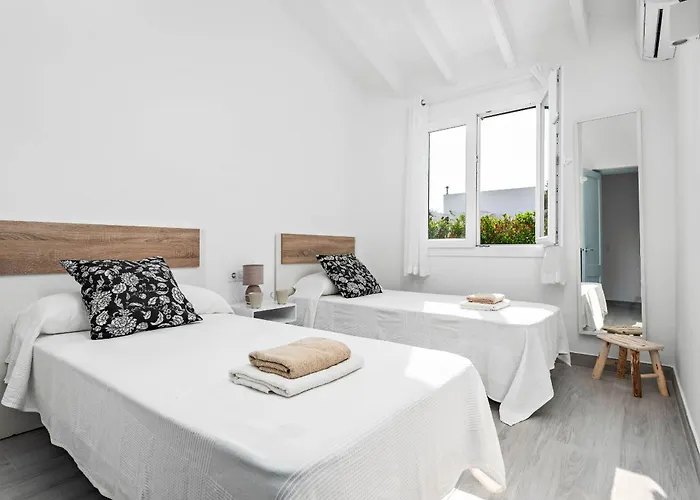 Marina By Escape Santo Tomás