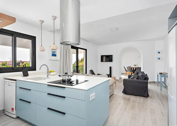 Villa Marina By Escape Santo Tomas