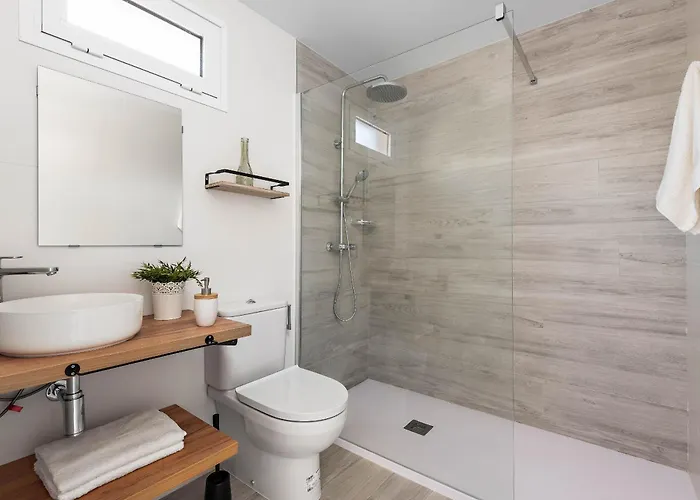 Marina By Escape * Santo Tomas